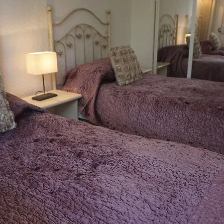 Skol Hotel